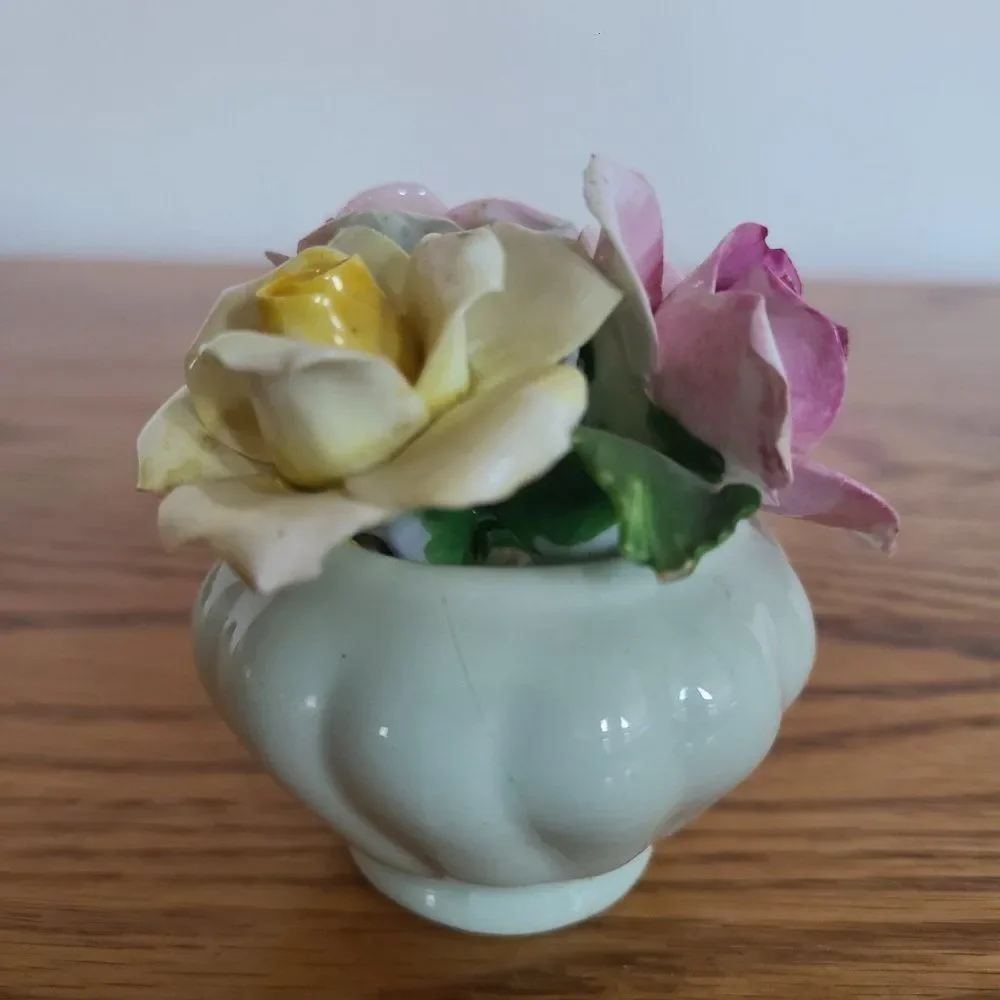 Vintage Radnor Bone China Mini Floral Bouquet Vase Capodimonte Porcelain